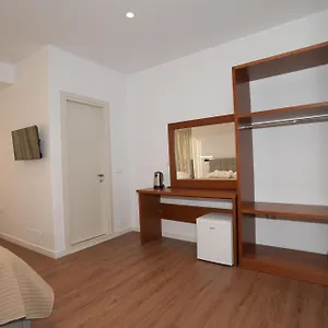 Muko's Appartamento Gjirokastër