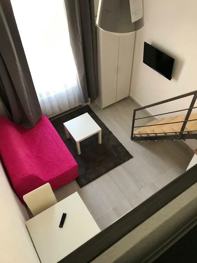 Heart Of Downtown Apartment Budapest