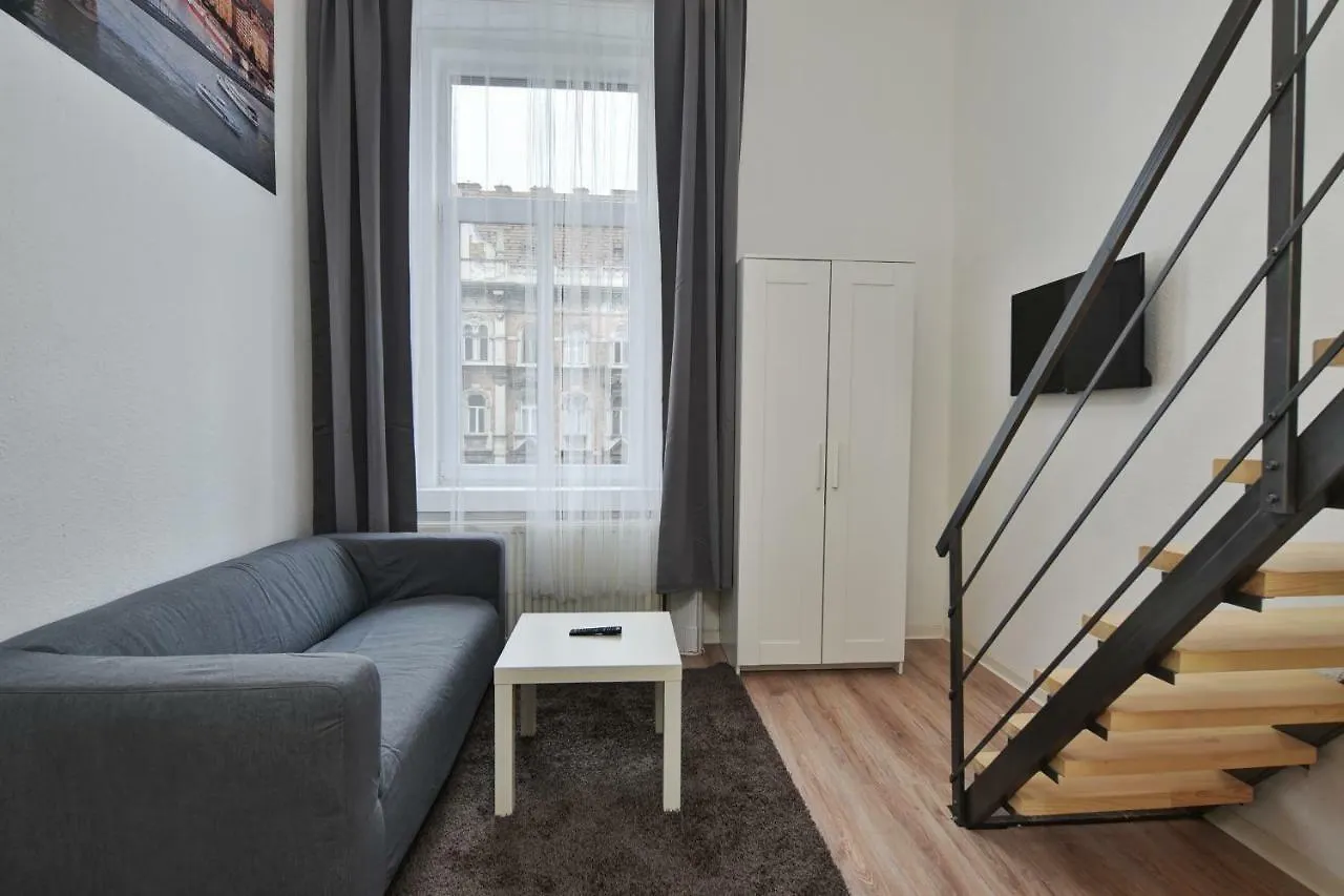 Heart Of Downtown Apartment Budapest