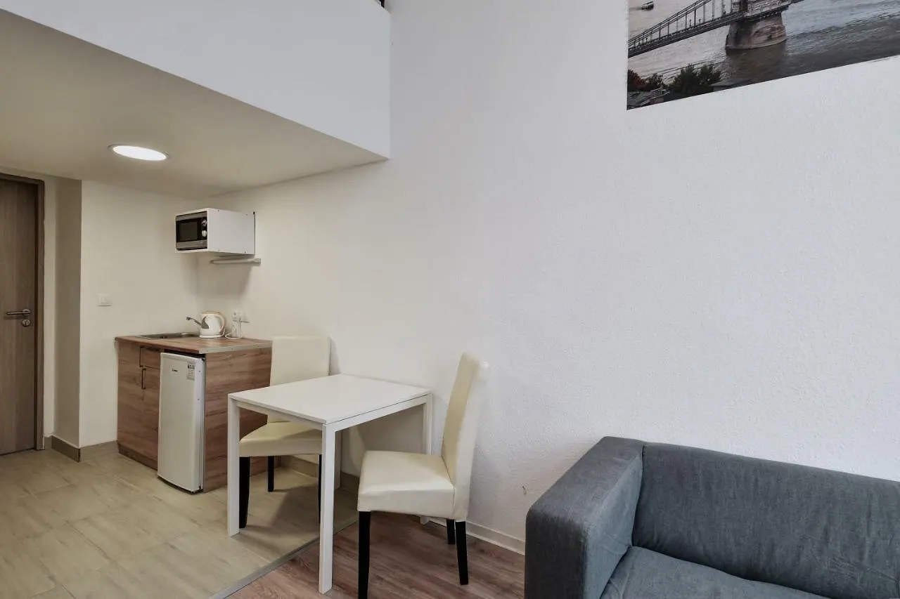 Heart Of Downtown Apartment Budapest