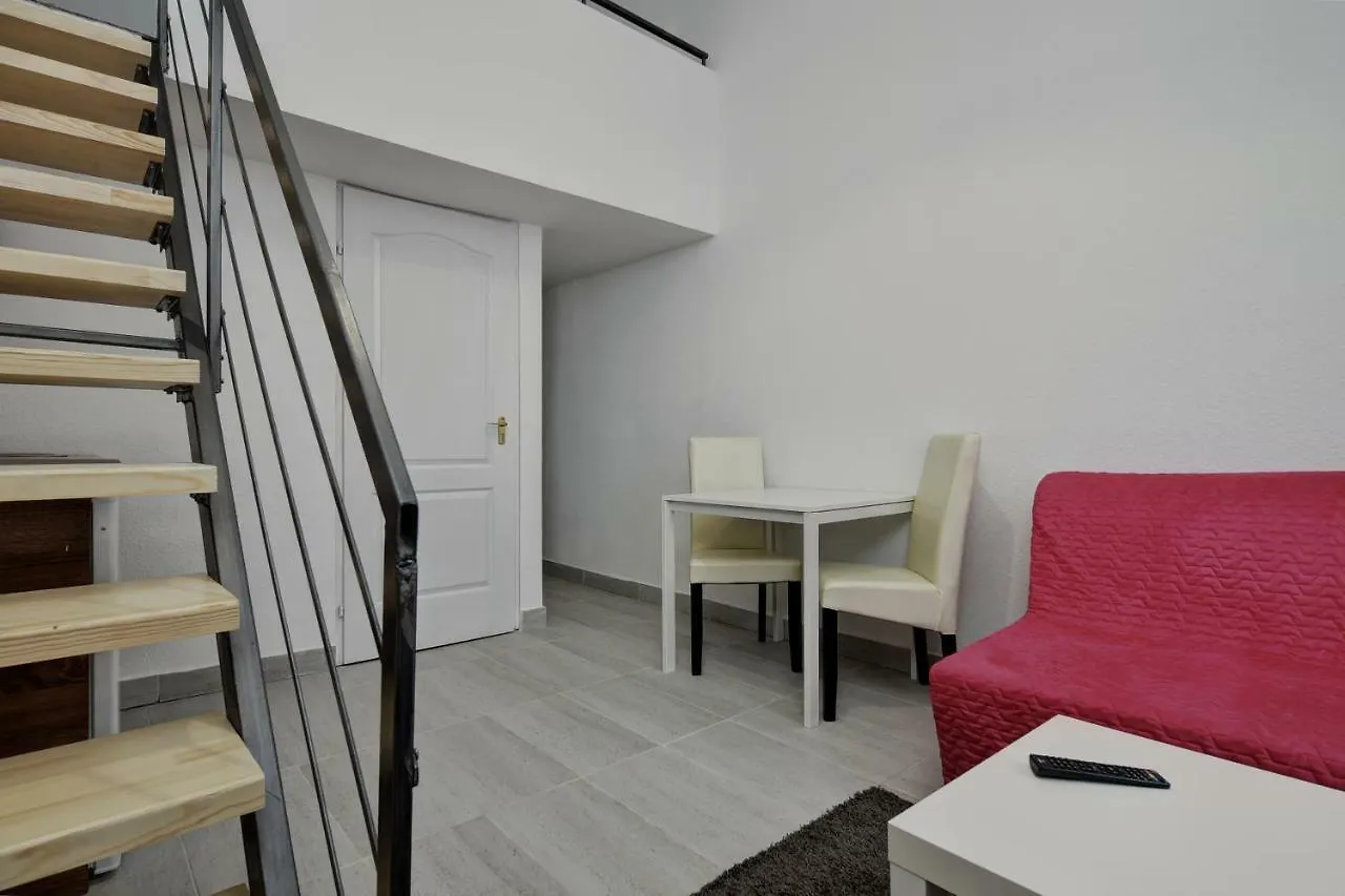 Heart Of Downtown Apartment Budapest
