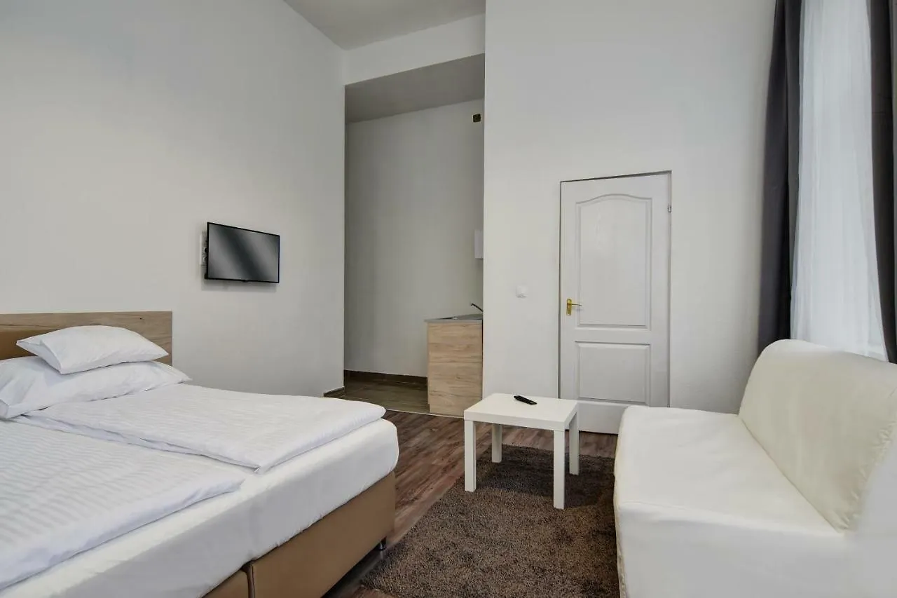 Heart Of Downtown Apartment Budapest